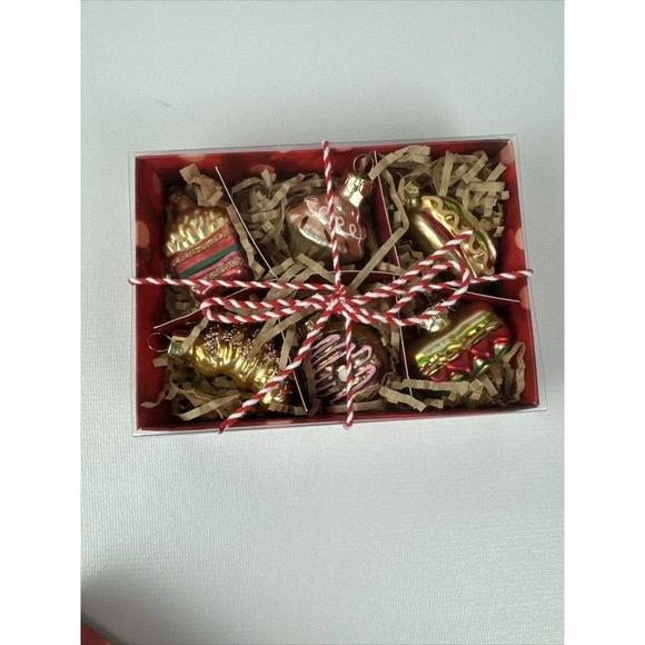 St Nicholas Square Pack of 6 Mini Holiday Treats Ceramic Xmas Ornaments 3 Boxes- - Picture 4 of 9